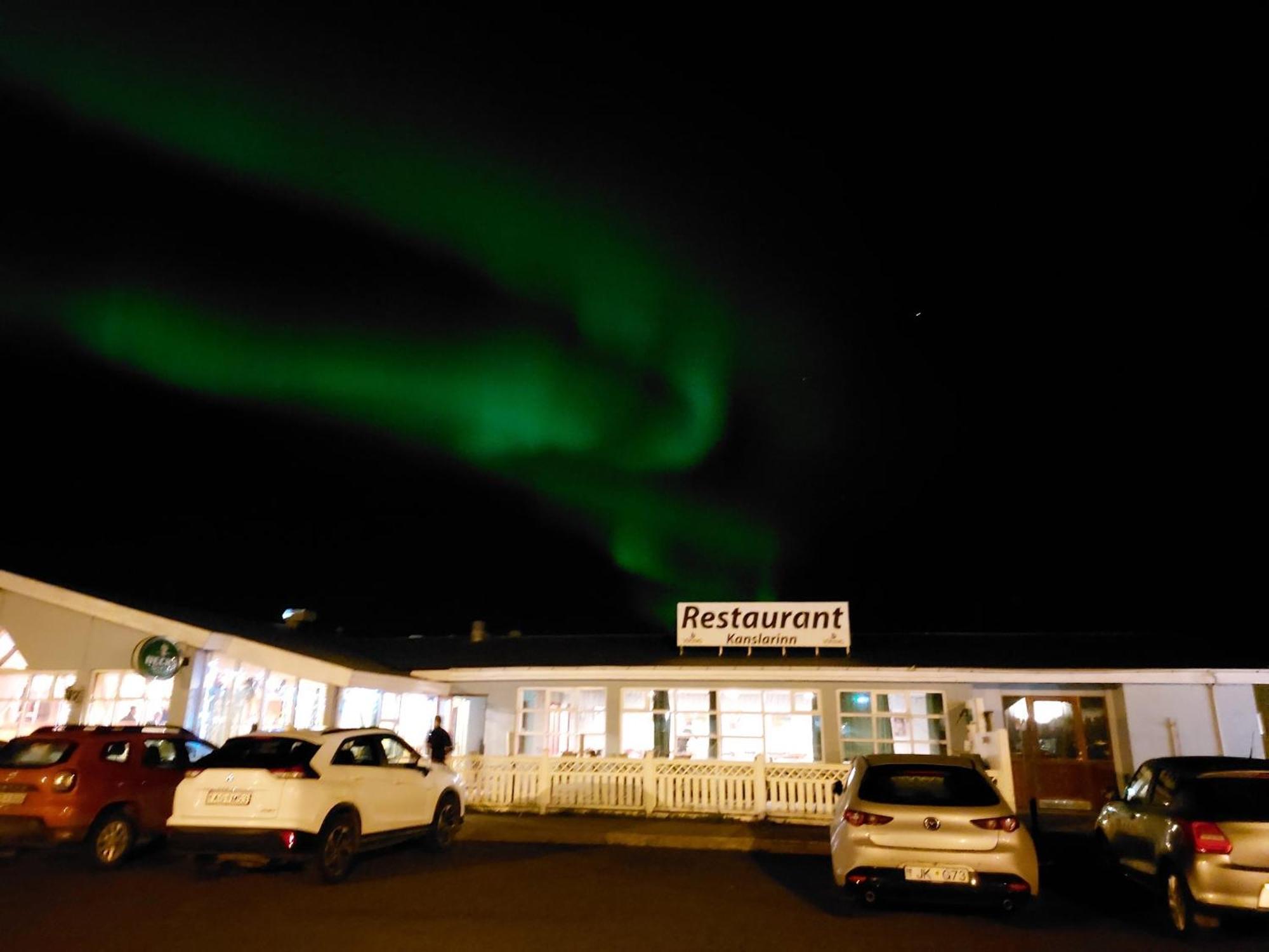 Kanslarinn Hostel Hella Exterior foto